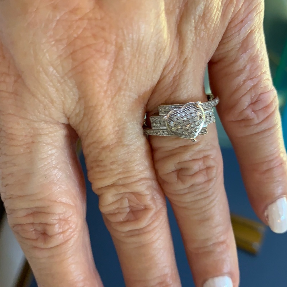 Gold ring